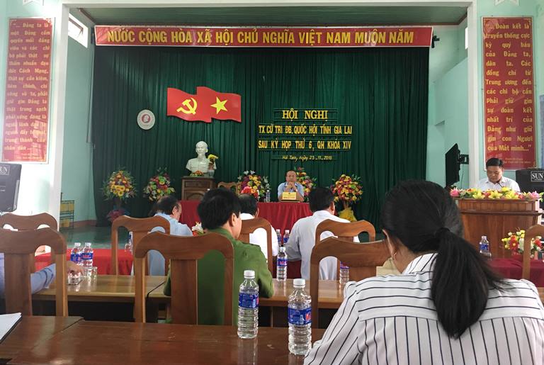 Đoàn Đại biểu Quốc hội tỉnh Gia Lai tiếp xúc cử tri huyện Đak Pơ sau Kỳ họp thứ Sáu, Quốc hội khóa XIV, nhiệm kỳ 2016-2021
