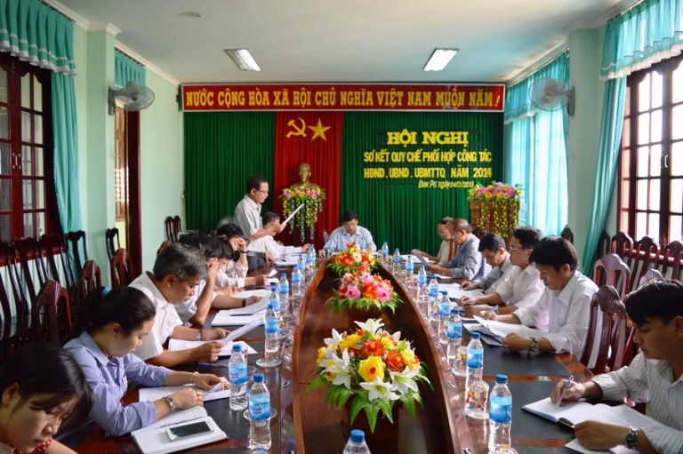 Huyện Đak Pơ: Sơ kết Chương trình phối hợp công tác giữa HĐND - UBND - UBMTTQVN huyện năm 2014
