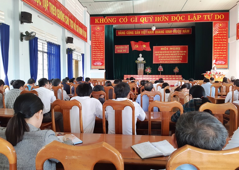 Huyện Đak Pơ tổ chức hội nghị học tập, quán triệt, triển khai thực hiện các chỉ thị, nghị quyết, kết luận của Đảng